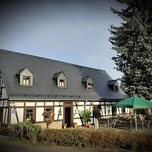 Wirtschaft&pension Zum Huthaus Gasthof