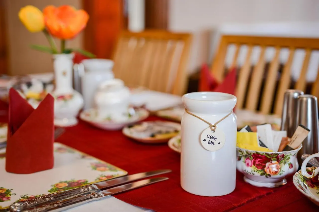 Gasthof Tanes Hotel Cardiff